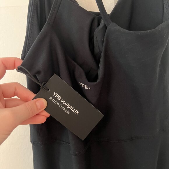 Abercrombie YPB sculptLUX Crossover Flare Legging - Picture 7 of 8